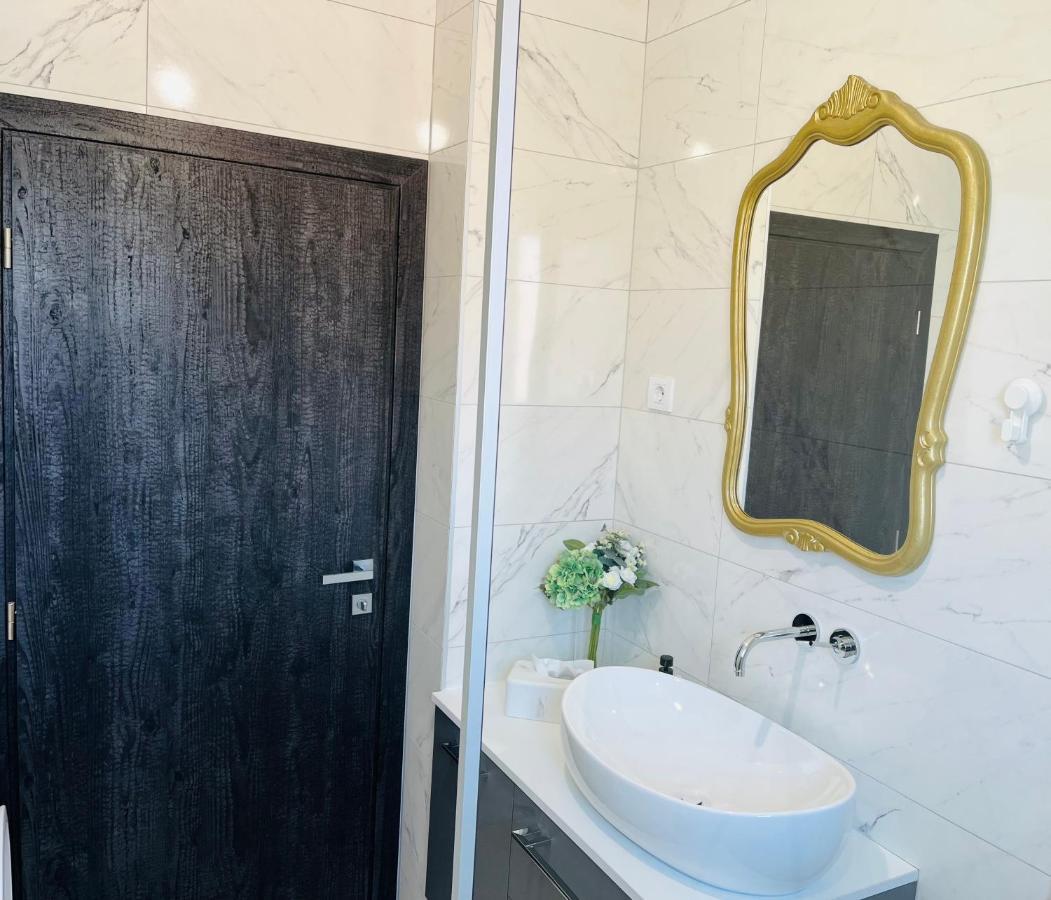 Kia Ora Apartment Trogir Eksteriør bilde