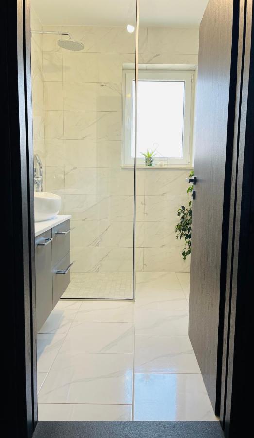 Kia Ora Apartment Trogir Eksteriør bilde