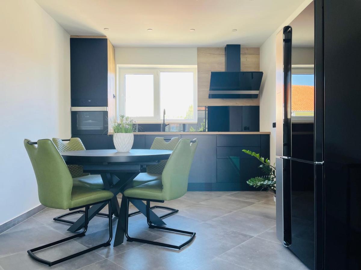 Kia Ora Apartment Trogir Eksteriør bilde