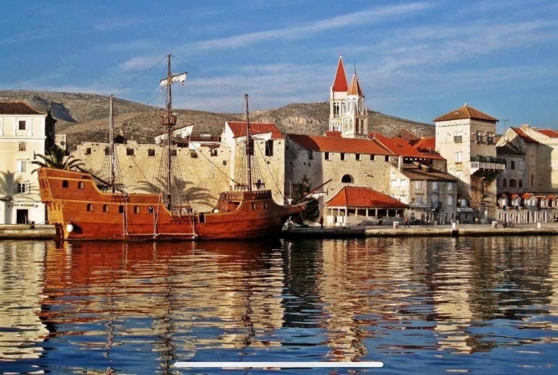 Kia Ora Apartment Trogir Eksteriør bilde